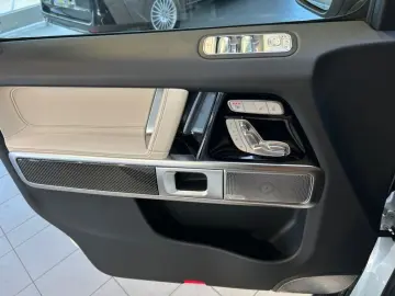 MERCEDES-BENZ G 450 d AMG AMG Exclusive MBUX Burm MB…