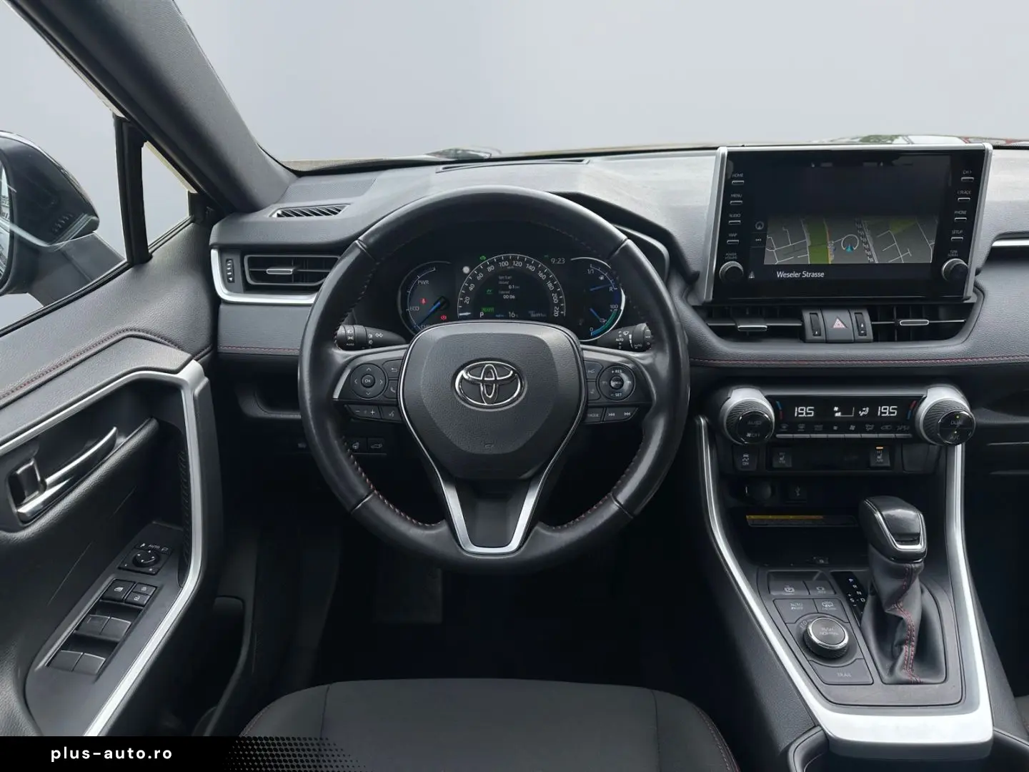 TOYOTA RAV 4 Plug-in Hybrid 4x4  LED el. Heck 4xSHZ CAM