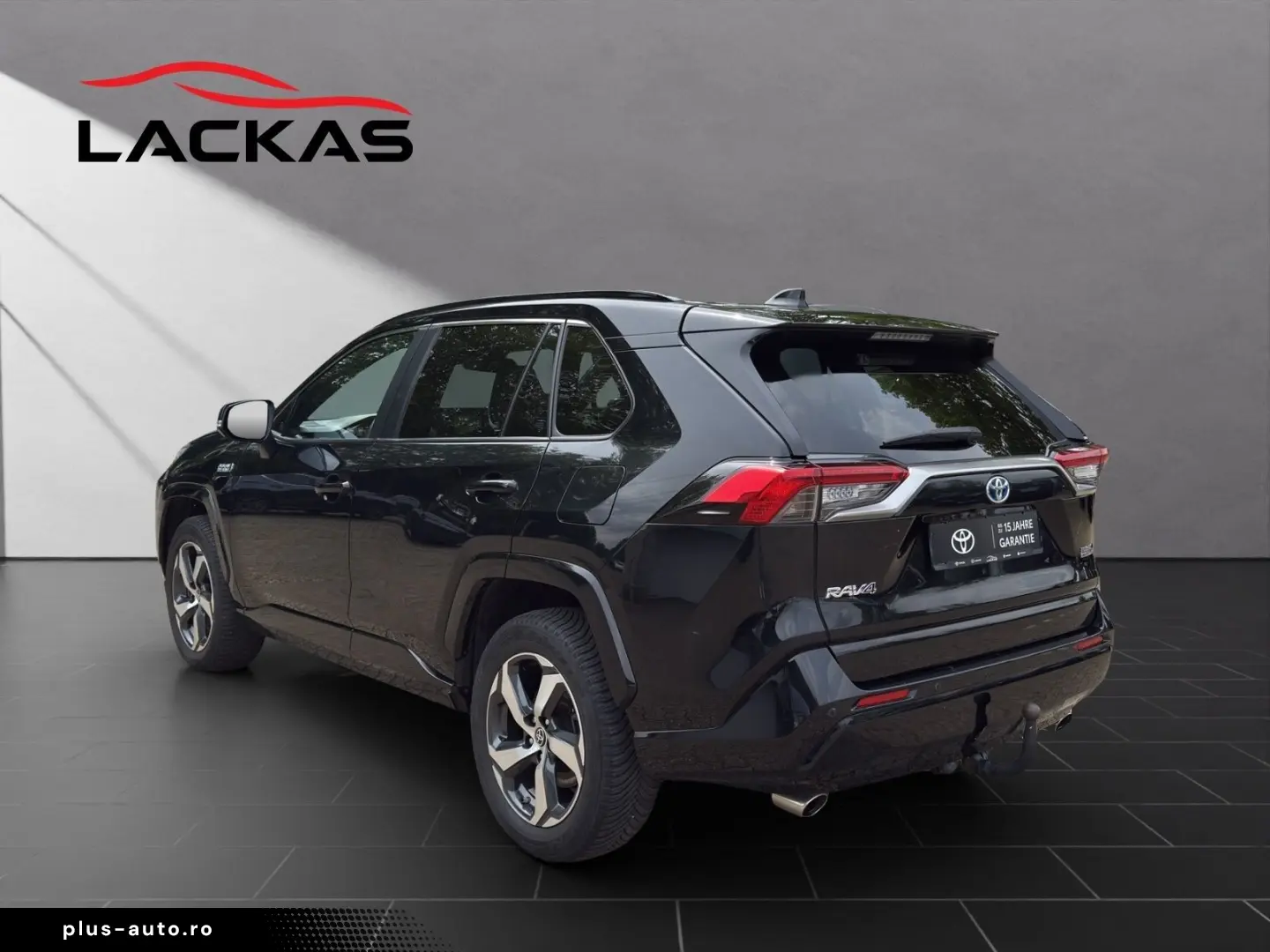 TOYOTA RAV 4 PLUG-IN 4x4 COMFORT ALLWETTERREIFEN AHK