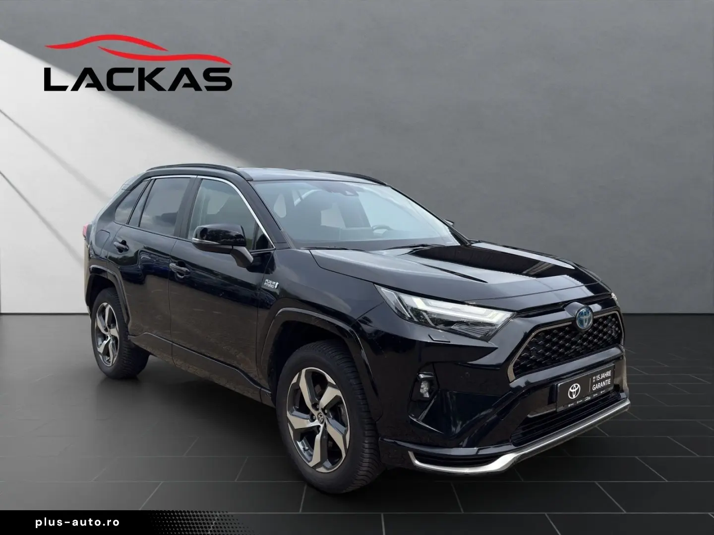 TOYOTA RAV 4 PLUG-IN 4x4 COMFORT ALLWETTERREIFEN AHK