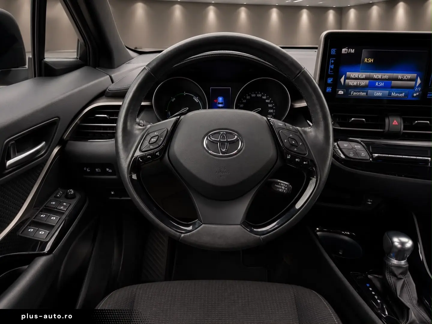 TOYOTA C-HR Hybrid Team D Automatik kamera Tempo- Navi
