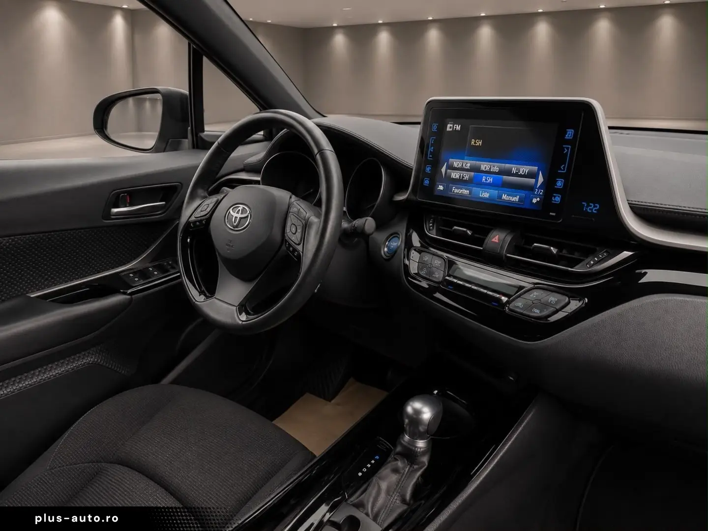 TOYOTA C-HR Hybrid Team D Automatik kamera Tempo- Navi