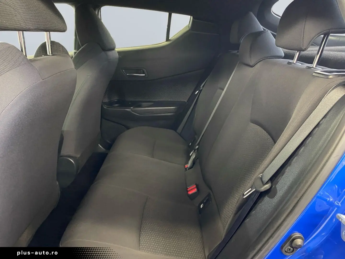 TOYOTA C-HR 1.8 Hybrid Club  ACC Kamera SHZ SmartKey DA
