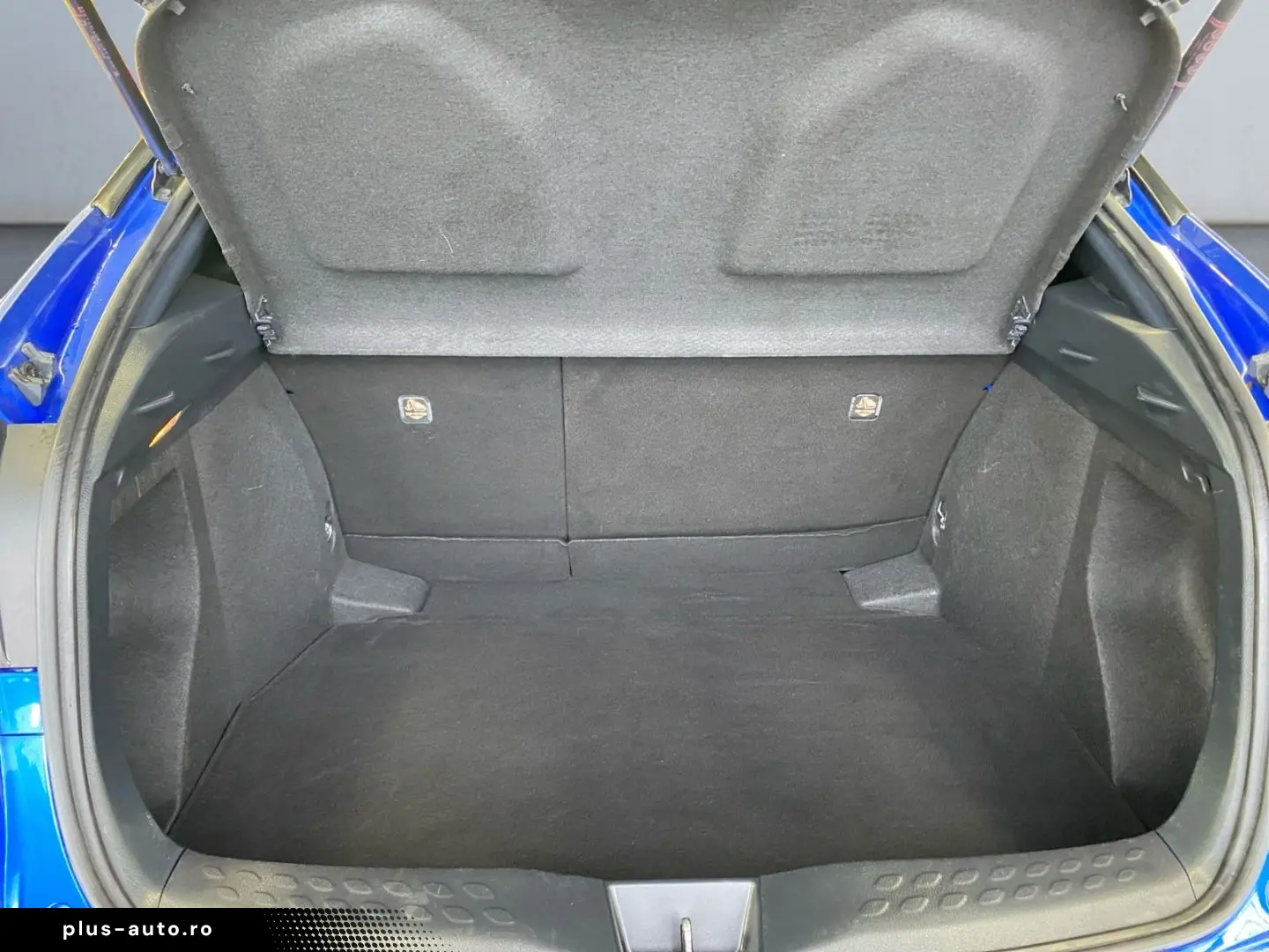 TOYOTA C-HR 1.8 Hybrid Club  ACC Kamera SHZ SmartKey DA