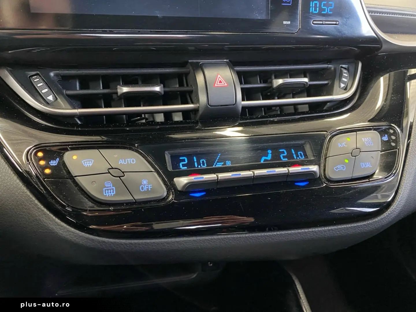 TOYOTA C-HR 1.8 Hybrid Club  ACC Kamera SHZ SmartKey DA