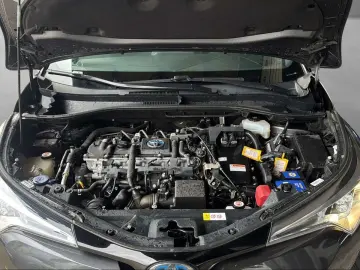 TOYOTA C-HR Hybrid Team D 1.8 16V Metallic