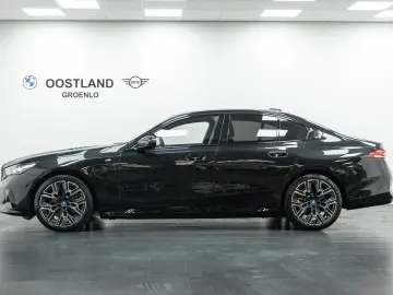BMW 530e M Sport Pano
