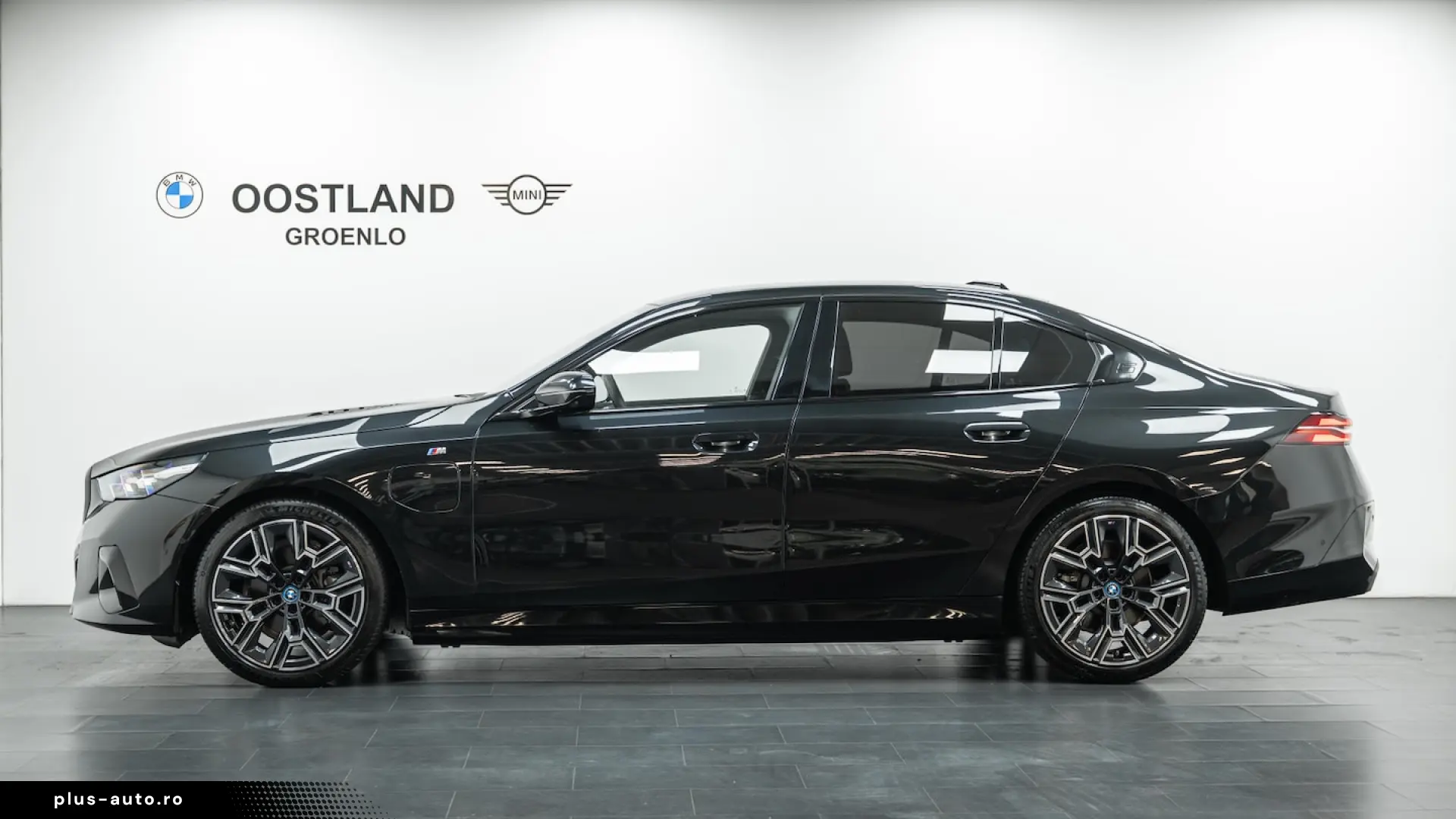 BMW 530e M Sport Pano