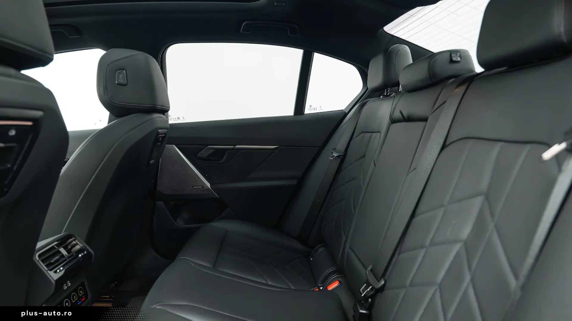 BMW 530e M Sport Pano