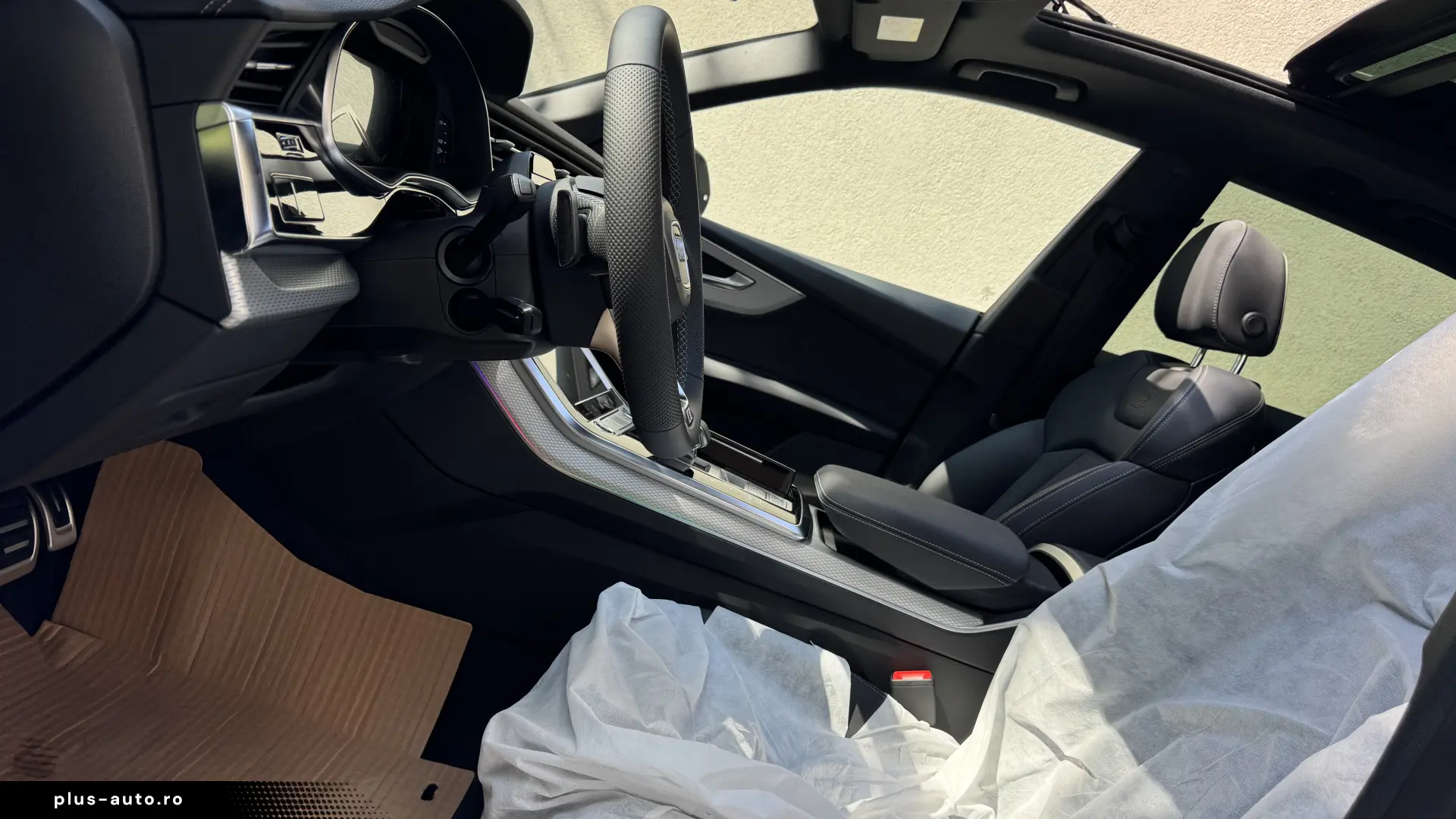 Audi Q8 Sline DISTRONIC STOCK