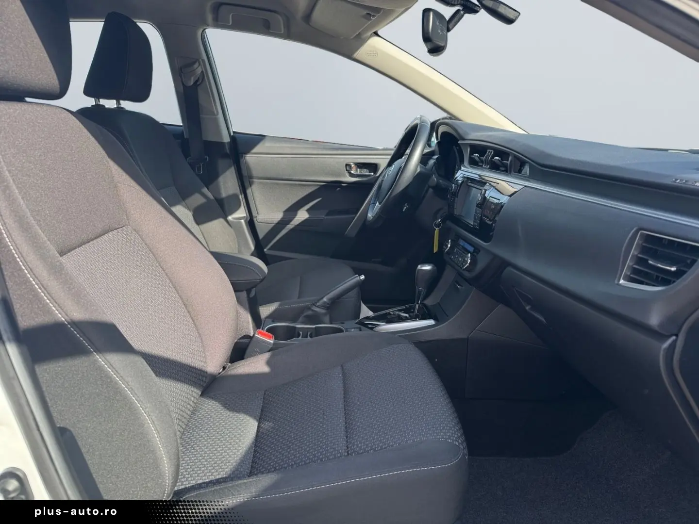 TOYOTA Corolla 1.6 Multidrive-S Edition  Kamera SHZ PDC