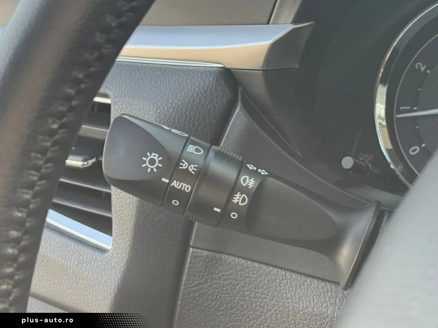 TOYOTA Corolla 1.6 Multidrive-S Edition  Kamera SHZ PDC