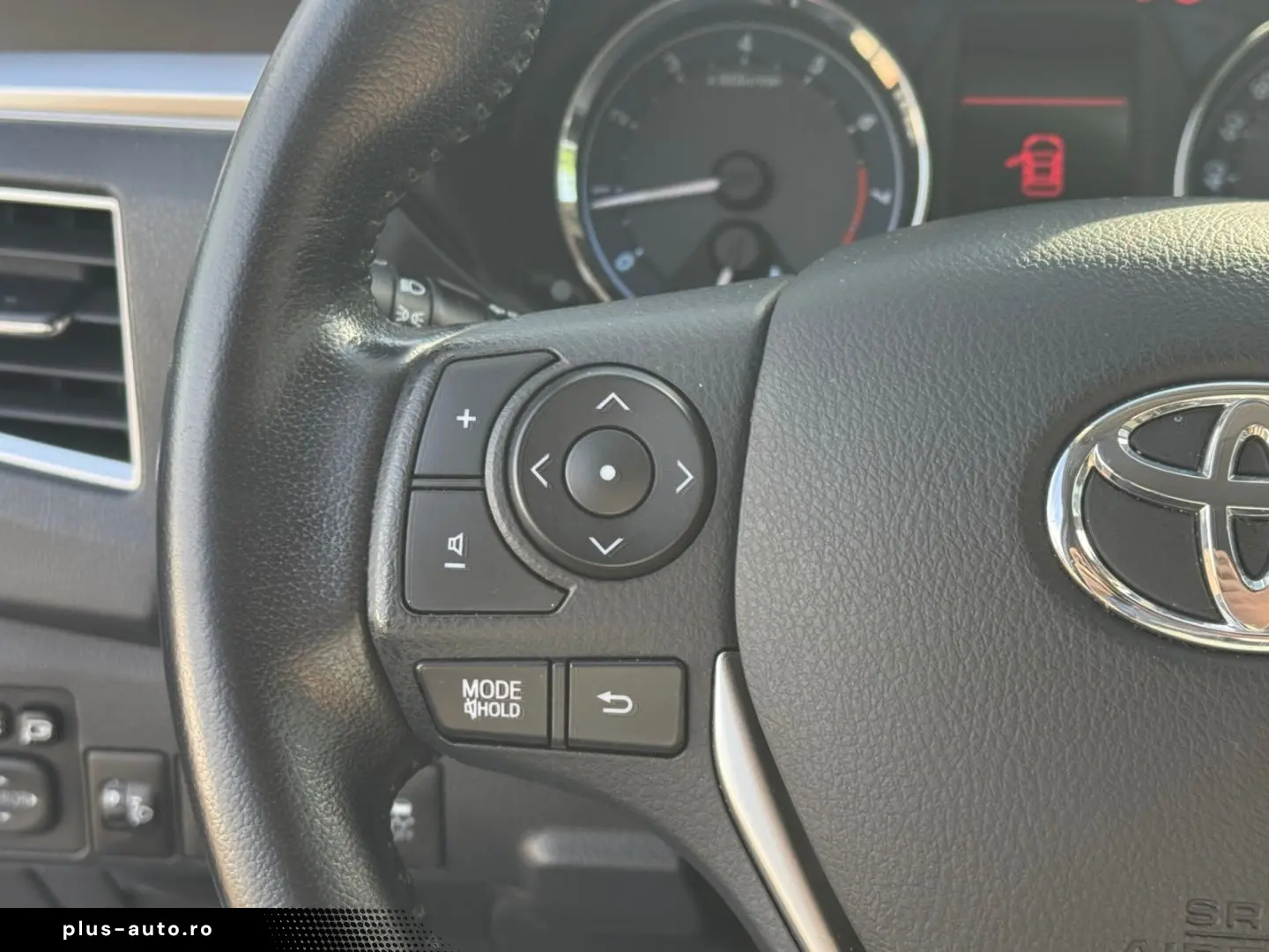 TOYOTA Corolla 1.6 Multidrive-S Edition  Kamera SHZ PDC