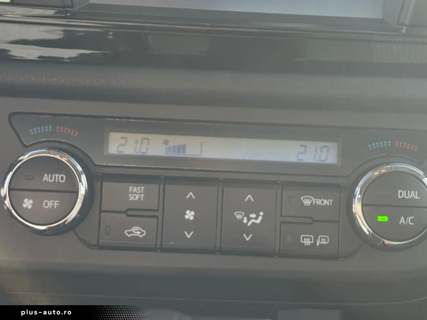 TOYOTA Corolla 1.6 Multidrive-S Edition  Kamera SHZ PDC