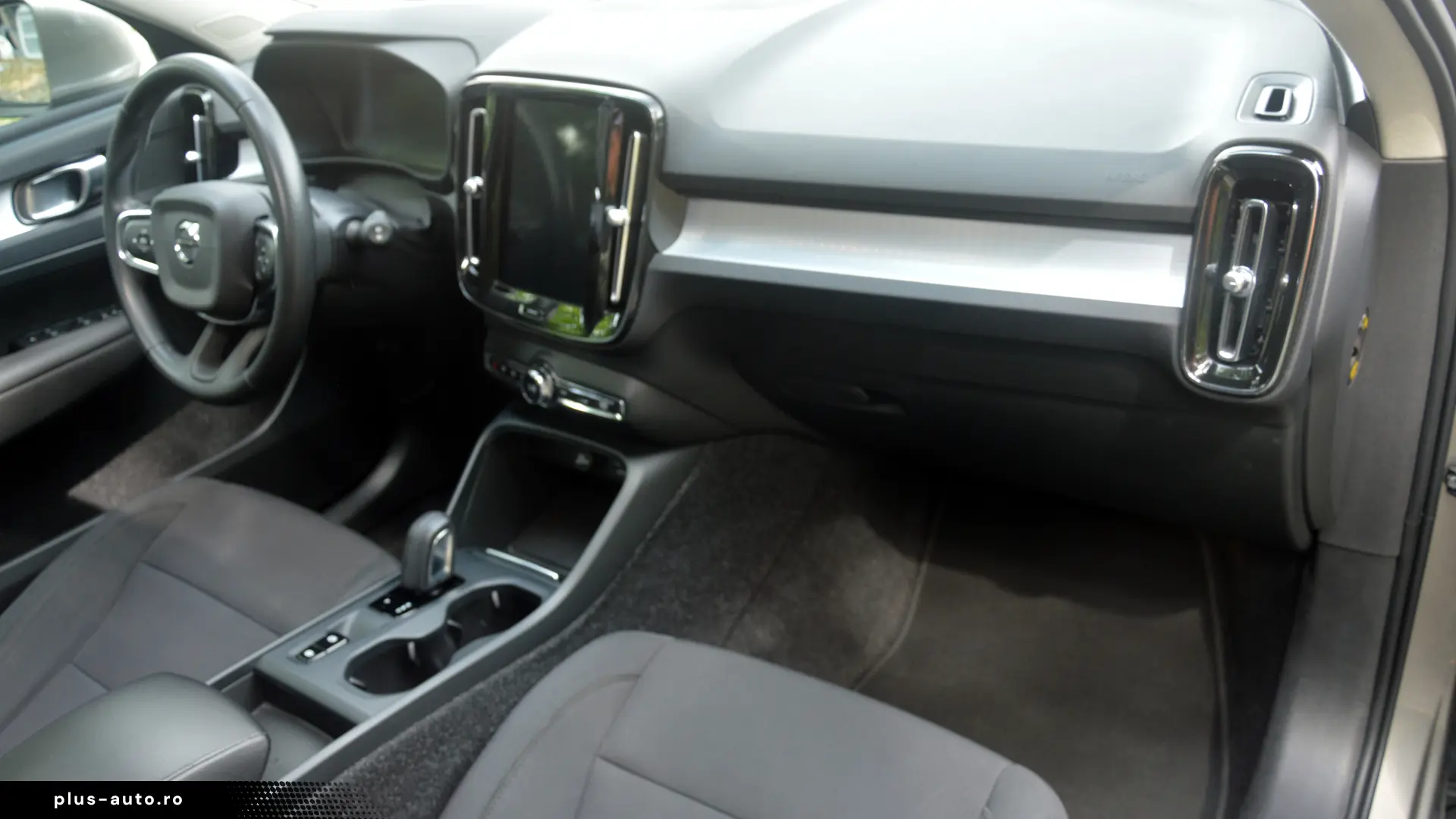 Volvo Xc40   T5   262CP   Plafon panoramic