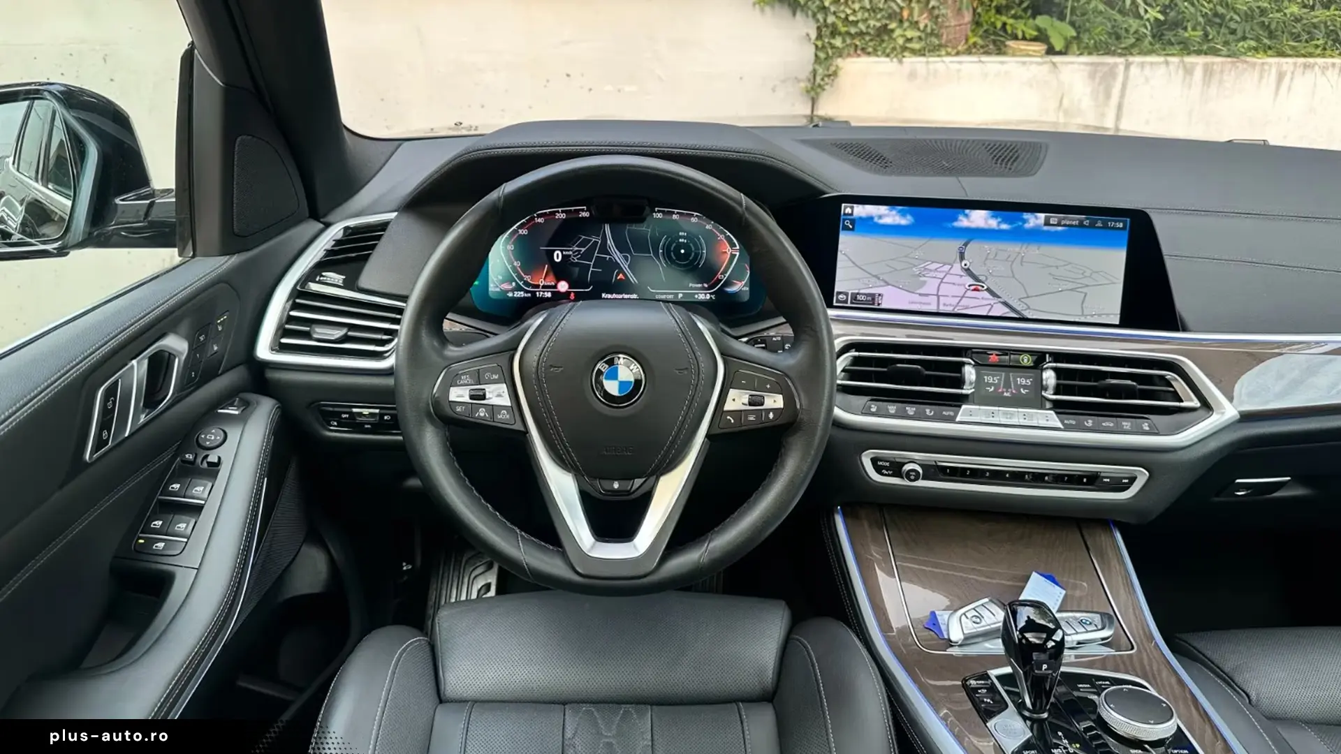 BMW X5 30d xDrive Individual Masaj Ventilație   Finanțare