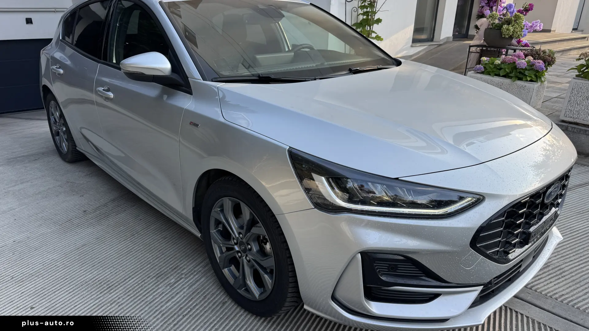 Ford Focus ST Line Automatic
