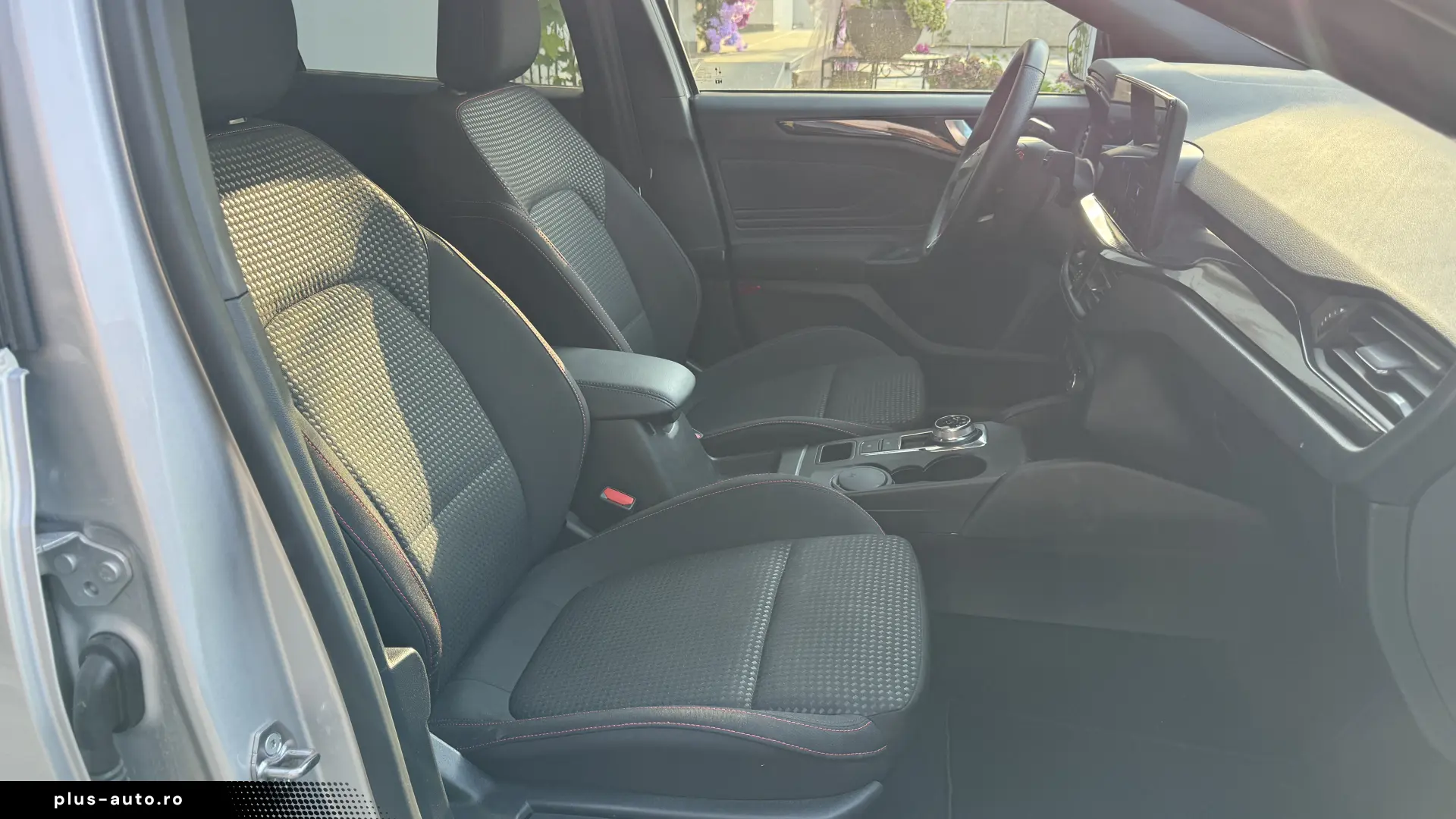 Ford Focus ST Line Automatic