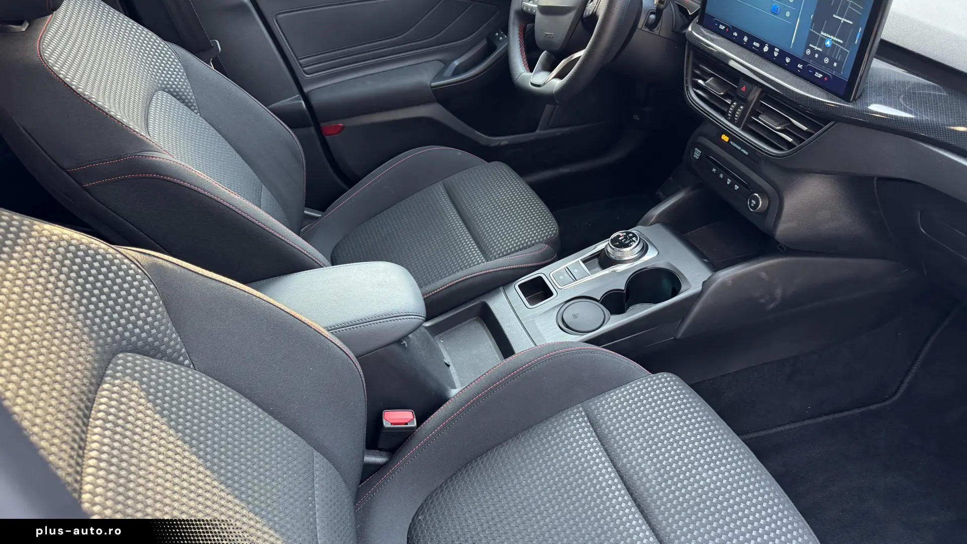 Ford Focus ST Line Automatic