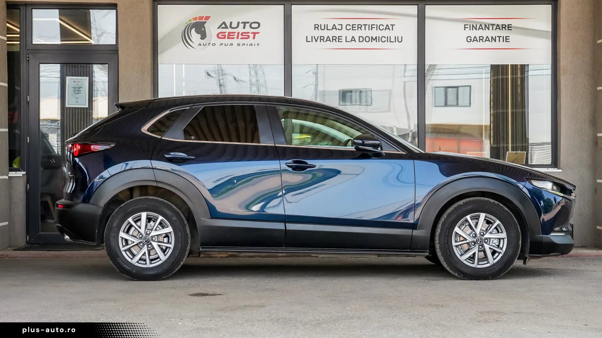 MAZDA CX30