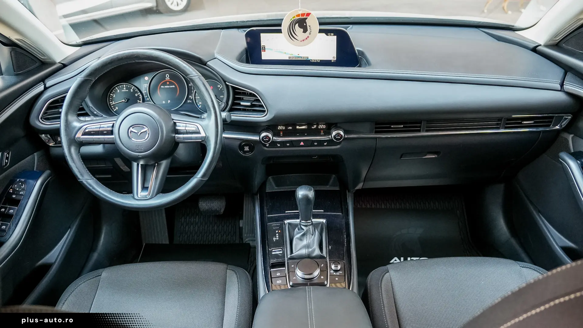 MAZDA CX30