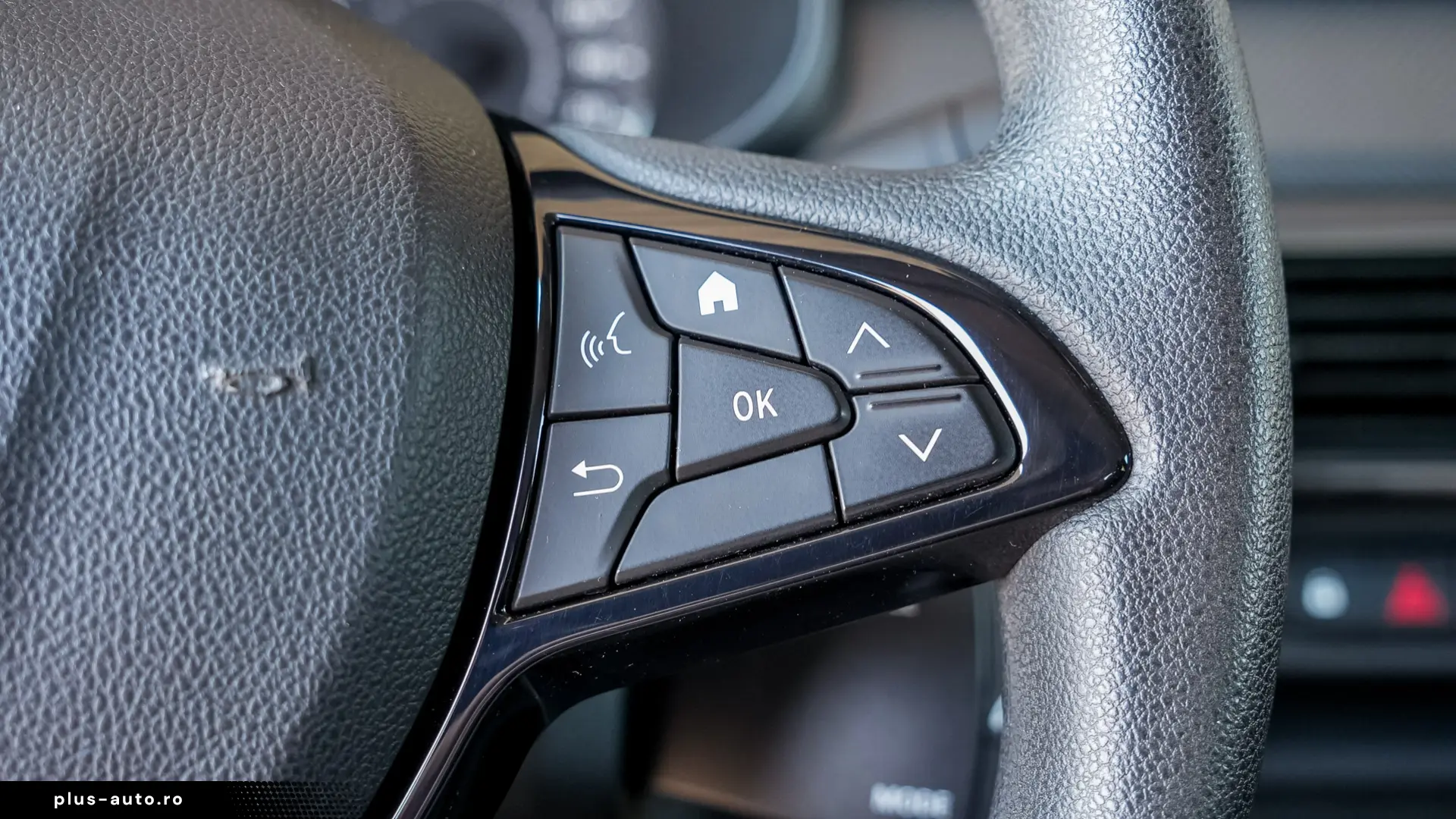 DACIA Logan III Essential
