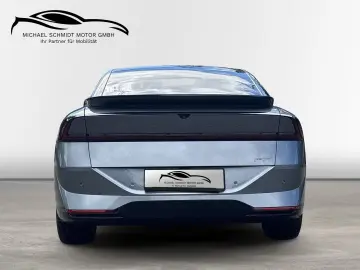 XPENG P7  RWD Long Range