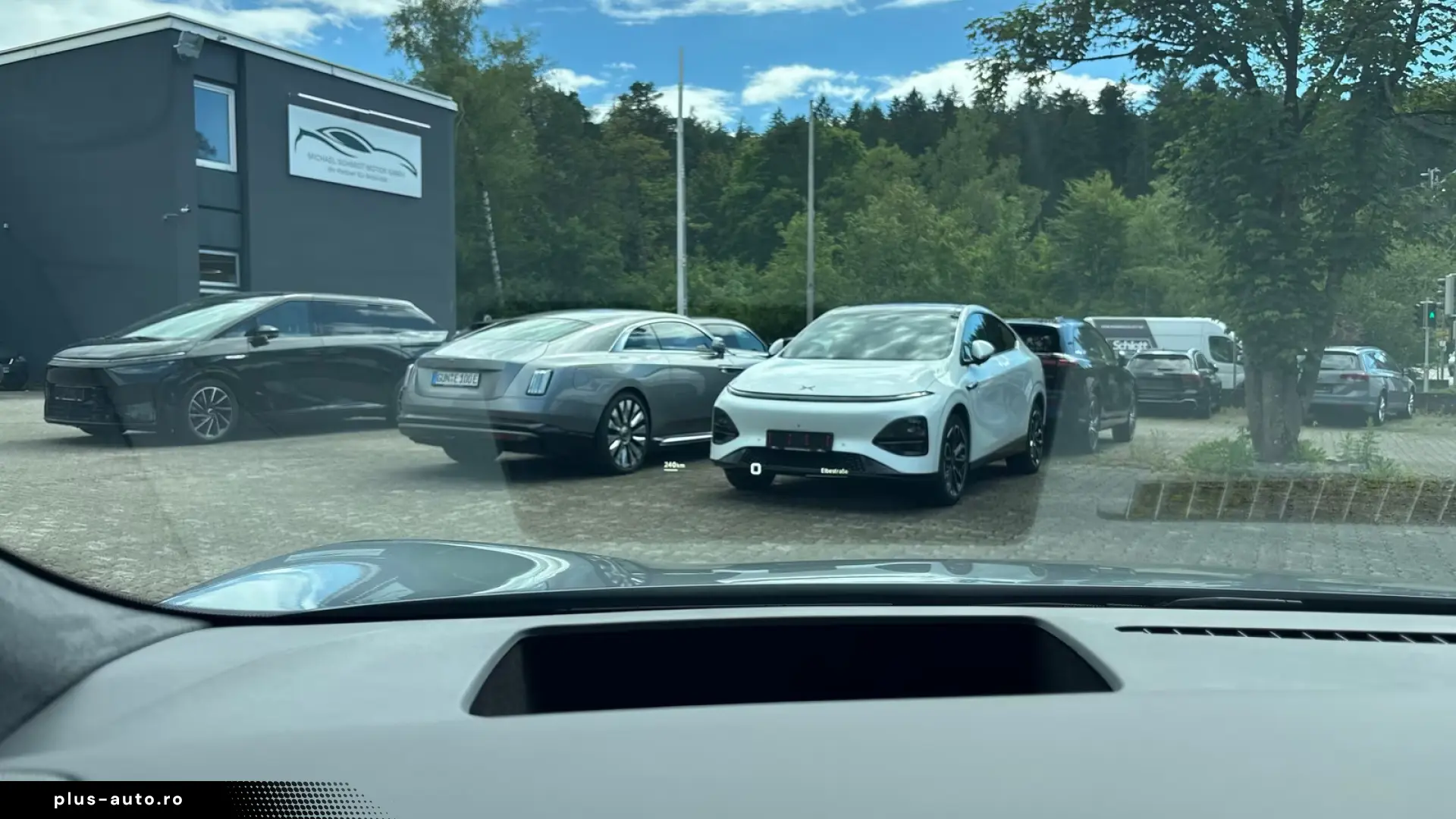 XPENG P7  RWD Long Range