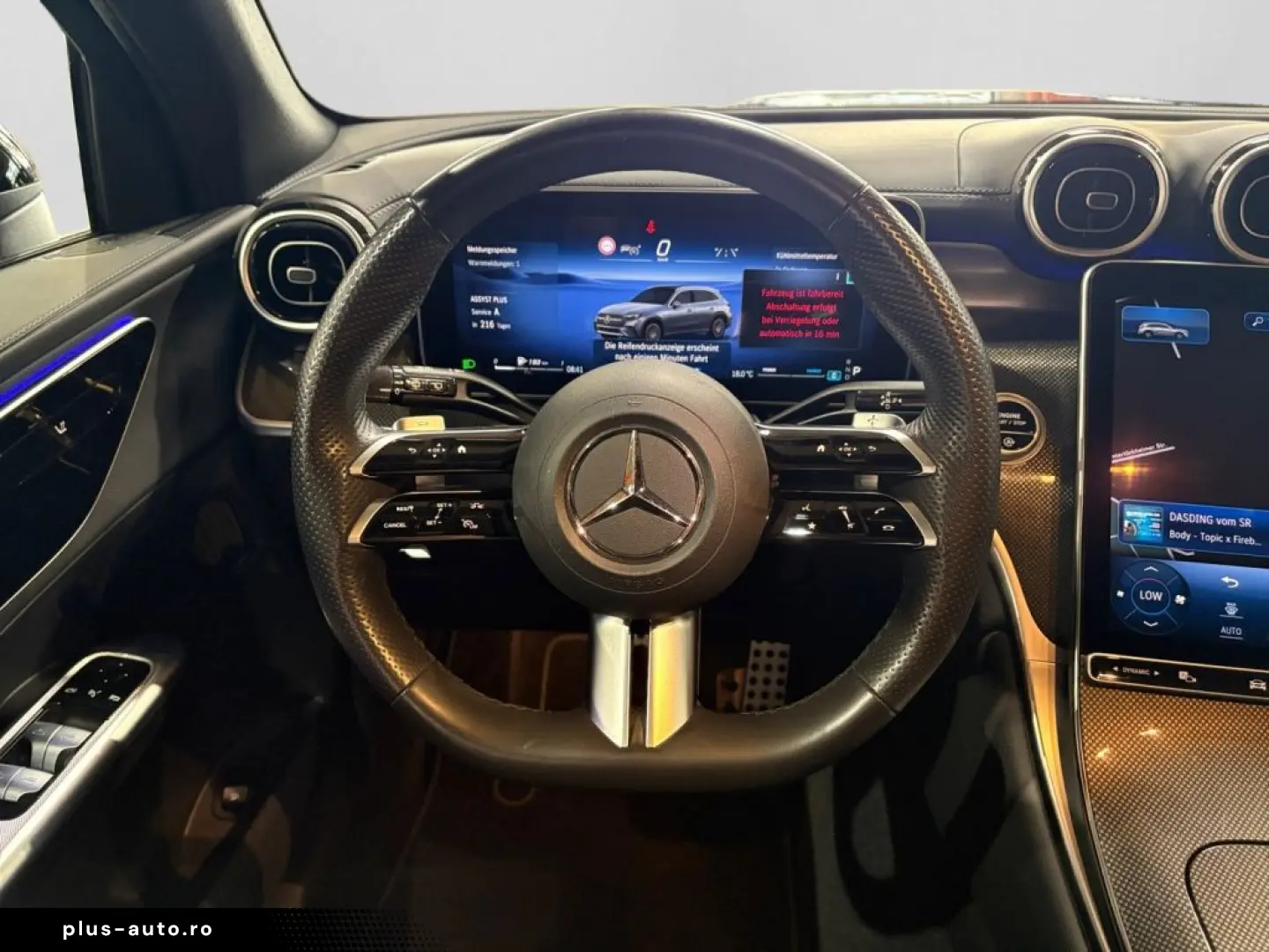 MERCEDES-BENZ GLC 200 4M AMG NIGHT DISTR DIGILIGHT
