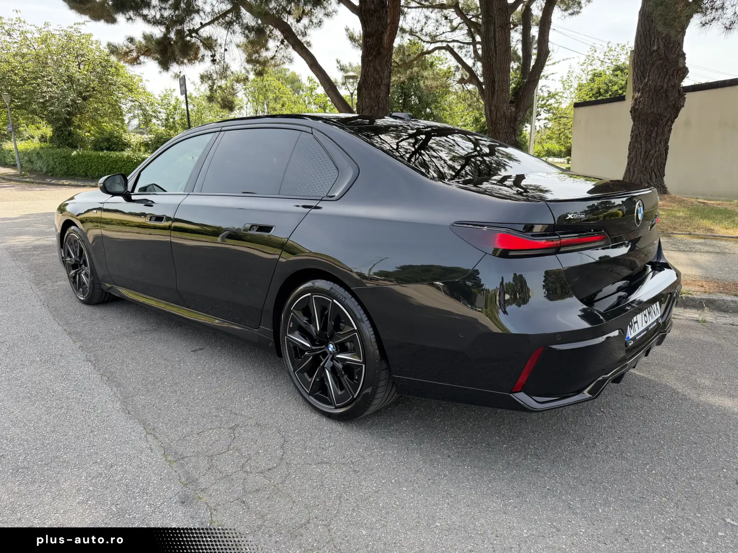 BMW 740