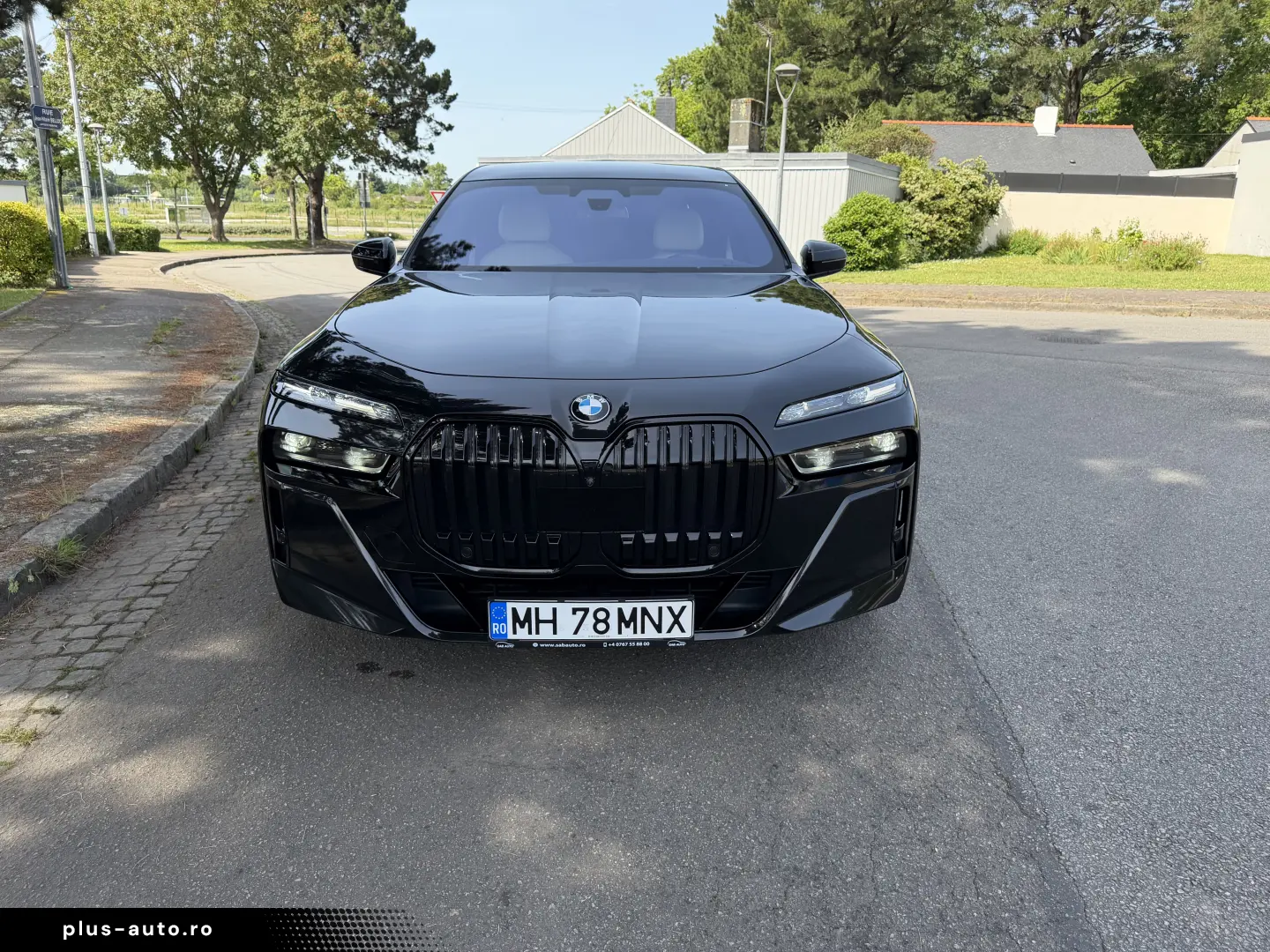 BMW 740
