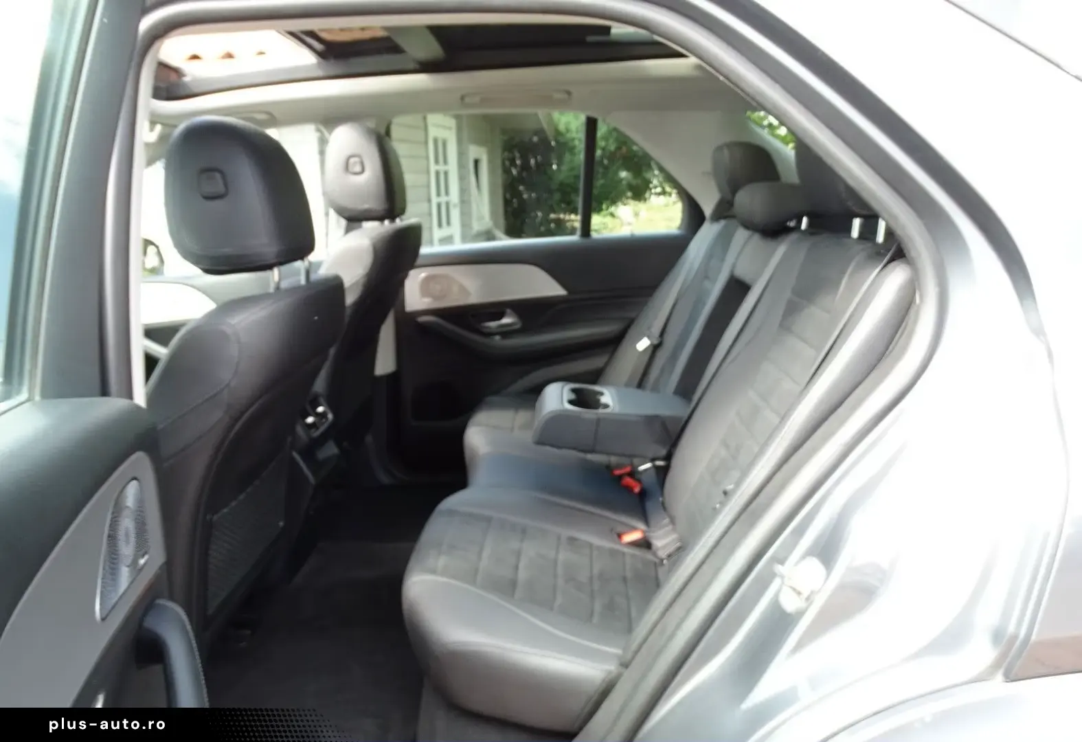 MERCEDES-BENZ GLE 400 d 4Matic AMG AHK LUFT PANO SHZ RFK LED
