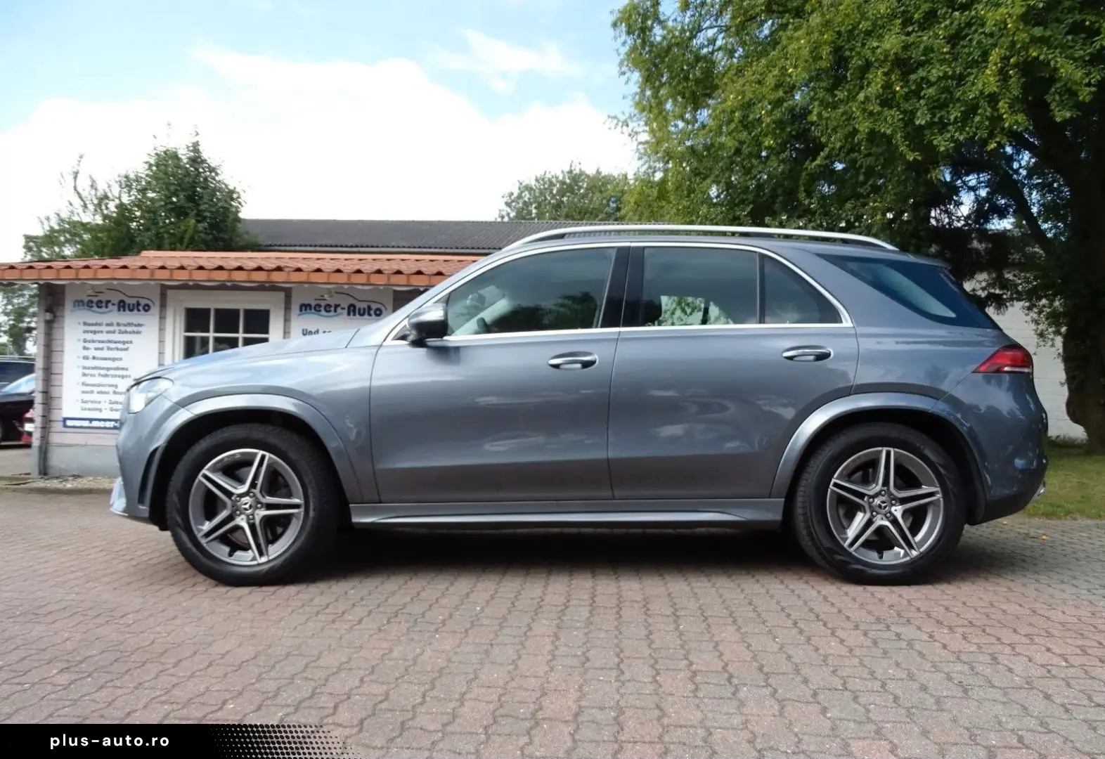 MERCEDES-BENZ GLE 400 d 4Matic AMG AHK LUFT PANO SHZ RFK LED