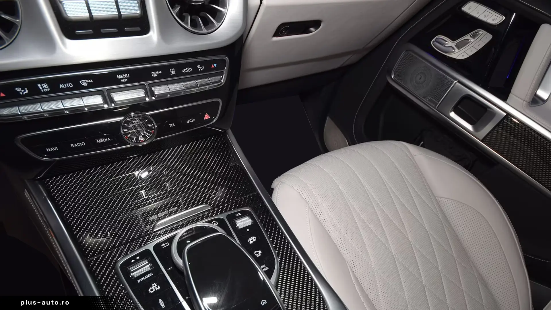 Mercedes-Benz G 63 AMG BRABUS 800   Finanțare Leasing