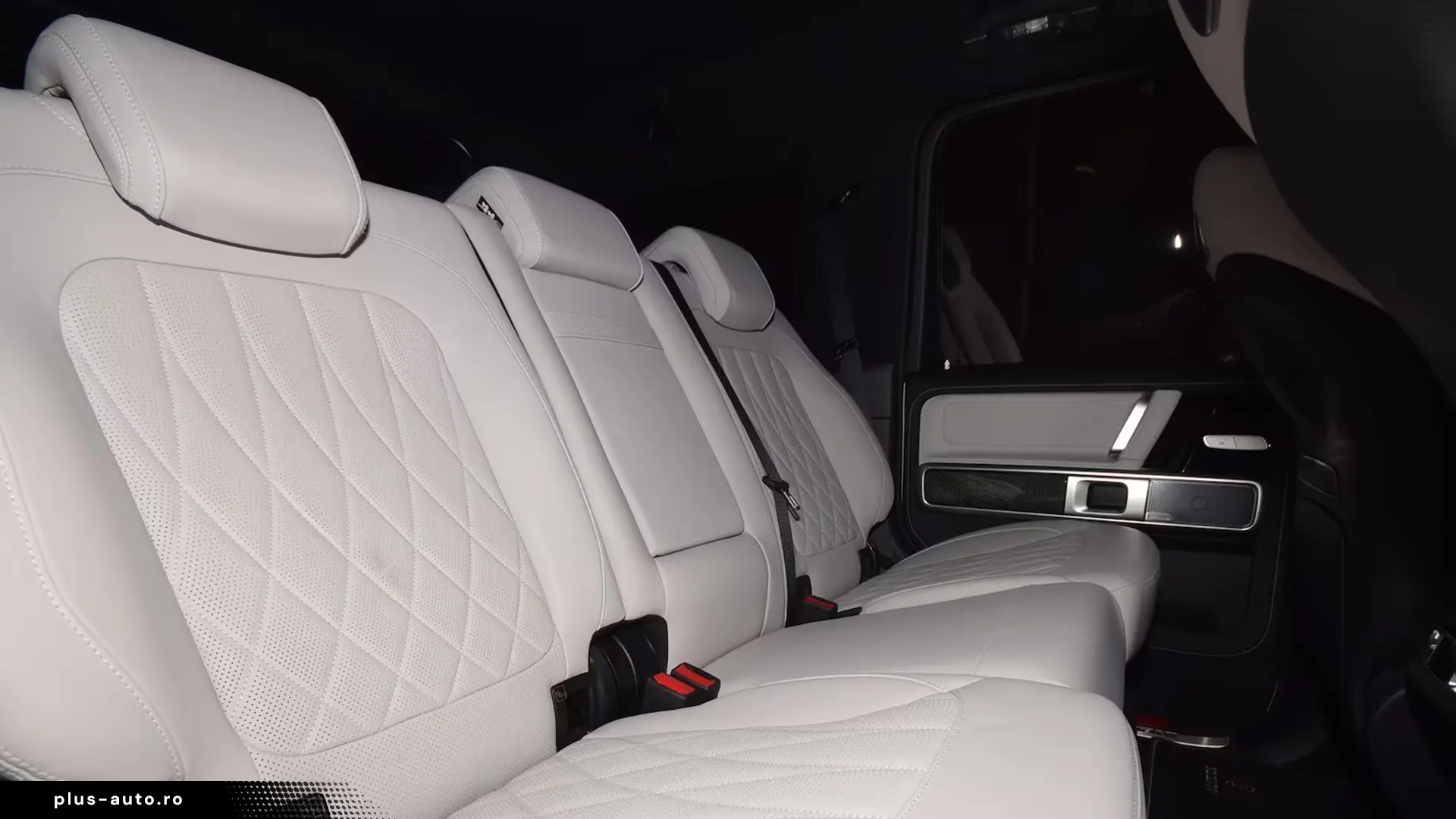 Mercedes-Benz G 63 AMG BRABUS 800   Finanțare Leasing