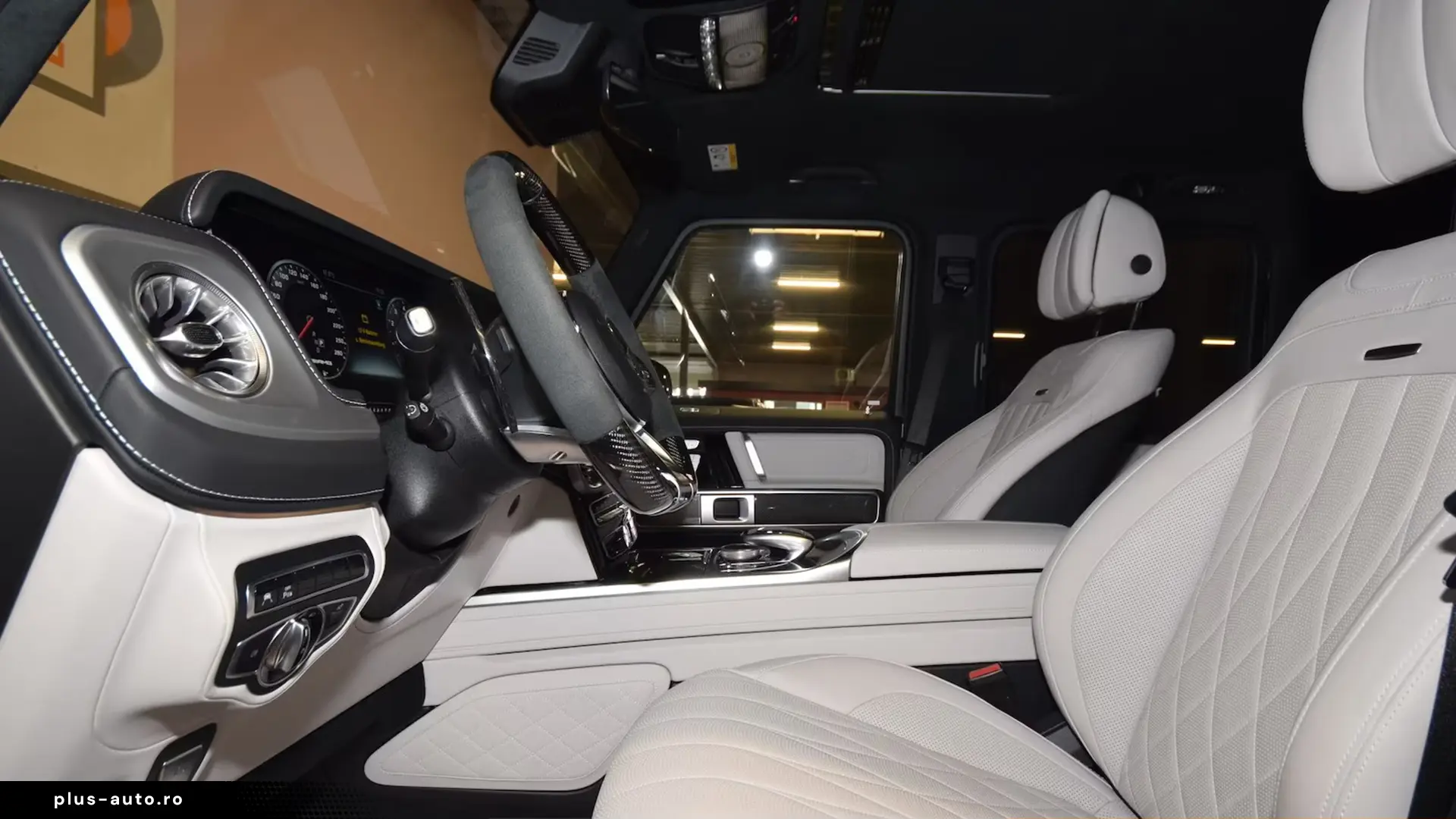 Mercedes-Benz G 63 AMG BRABUS 800   Finanțare Leasing