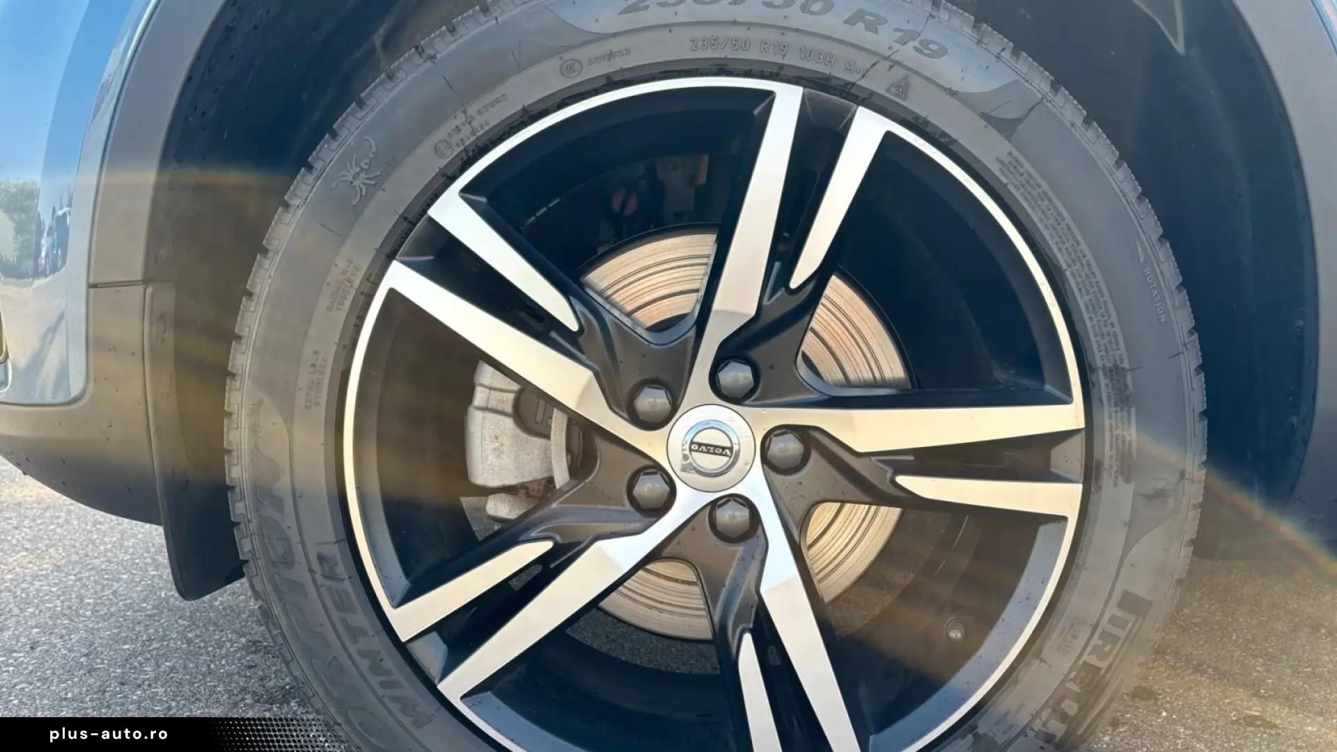 Volvo XC 40 2WD Plus Dark