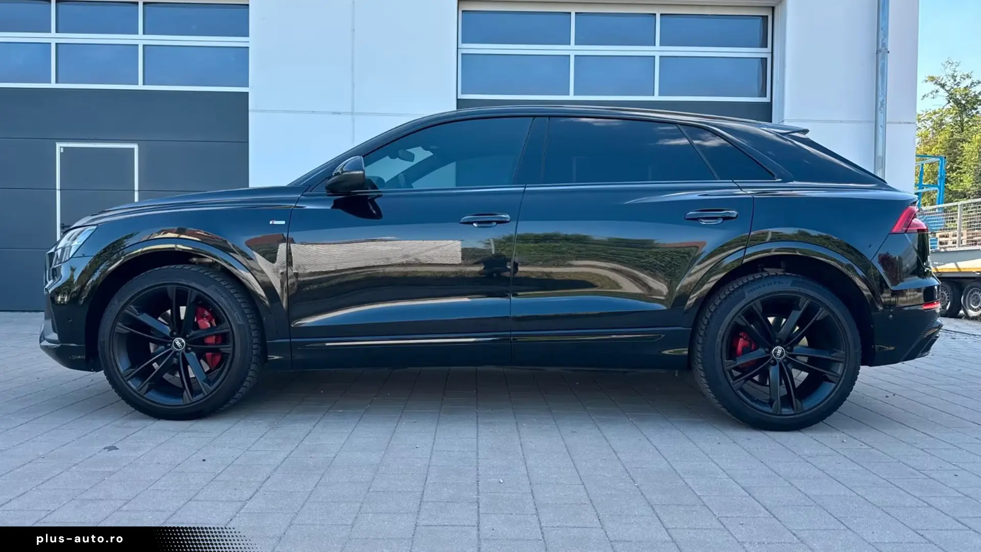 AUDI Q8 2022 — imagine 4