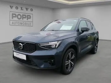 Volvo XC40 B4 FWD Plus Dark ACC 360