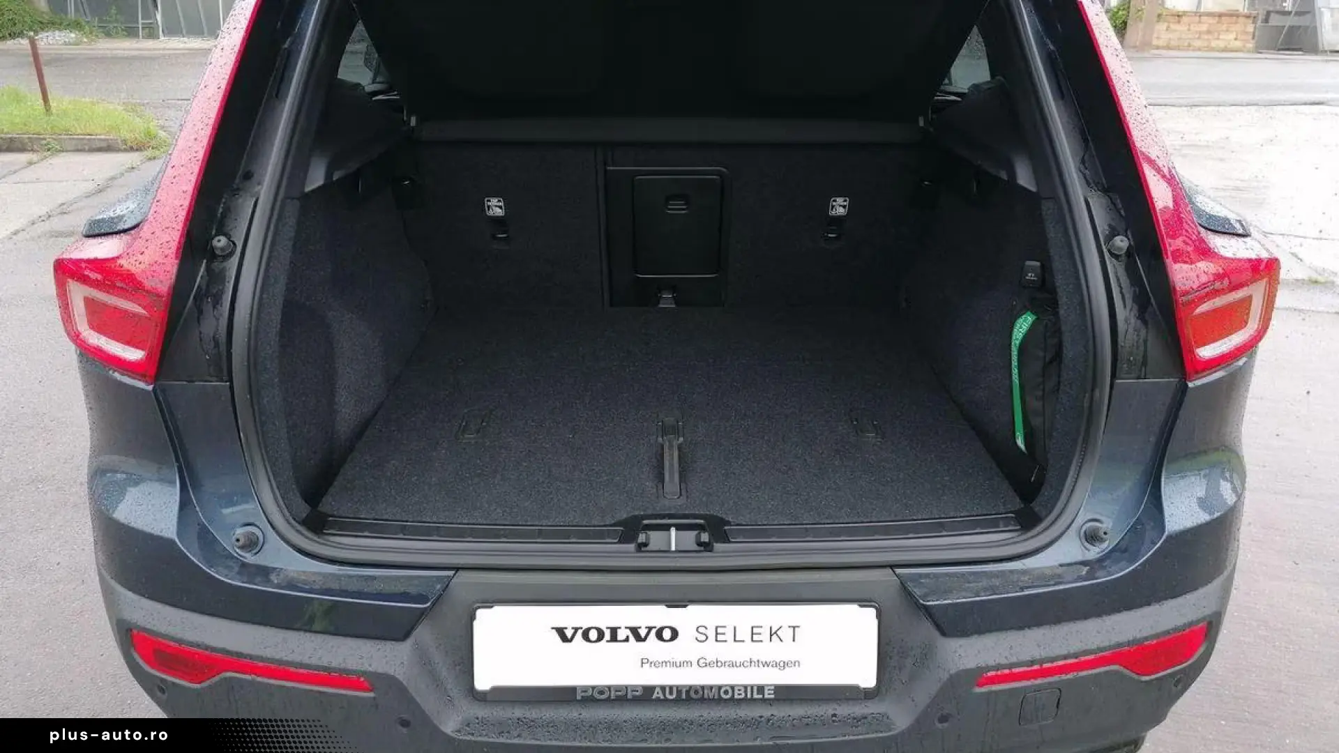Volvo XC40 B4 FWD Plus Dark ACC 360