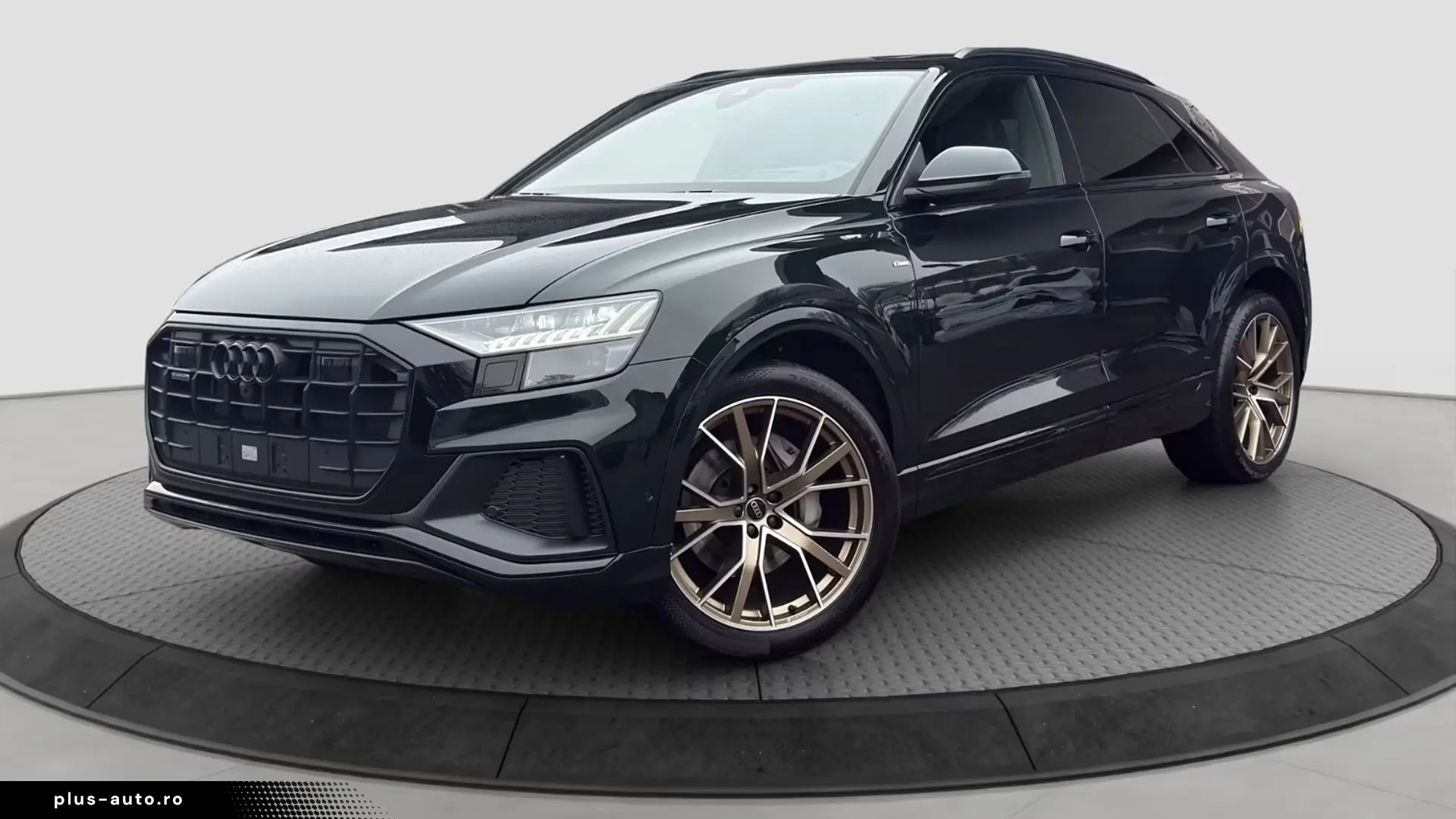 Audi Q8 50 TDI Quattro S-Line   Finanțare Leasing