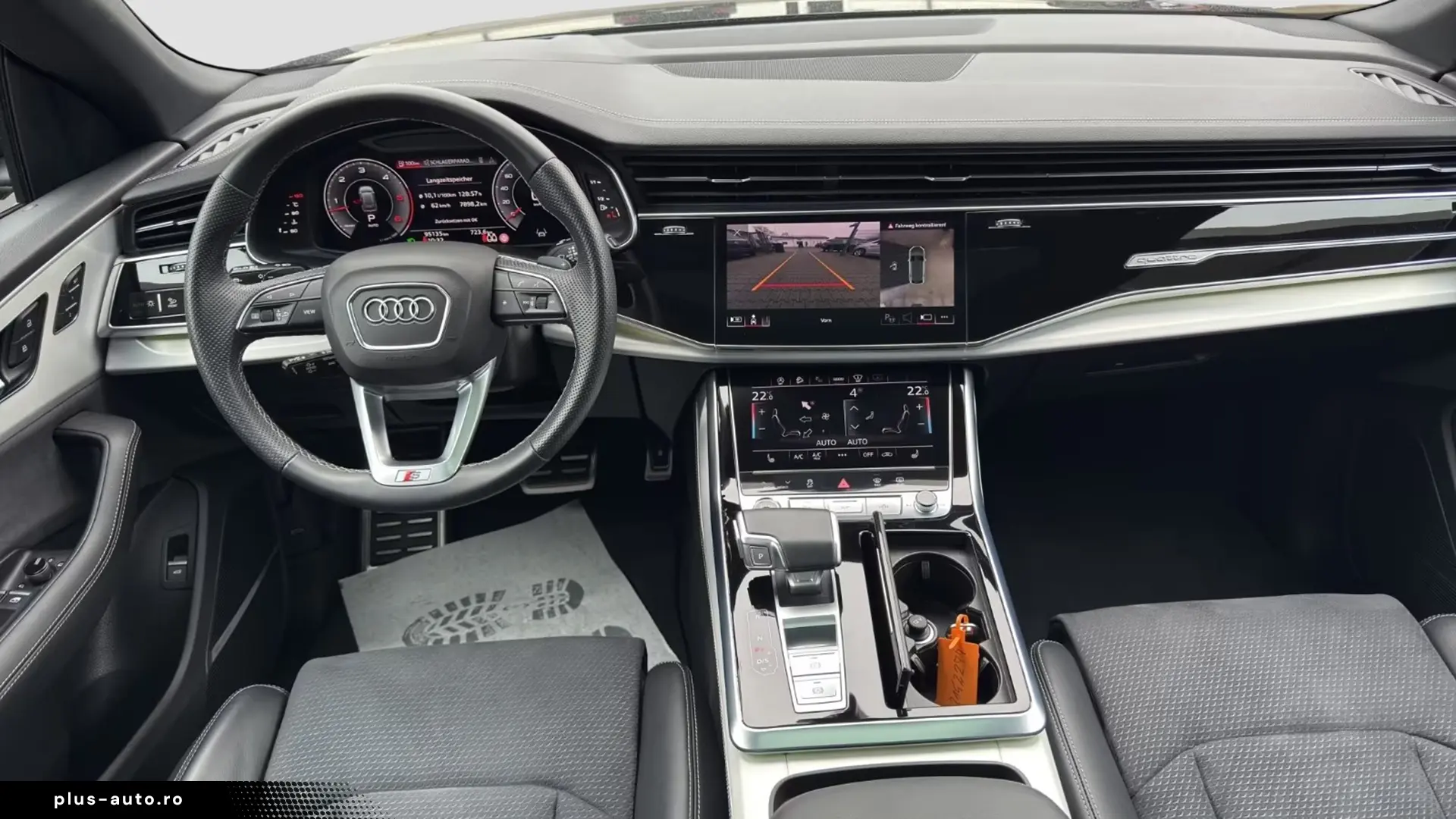 Audi Q8 50 TDI Quattro S-Line   Finanțare Leasing