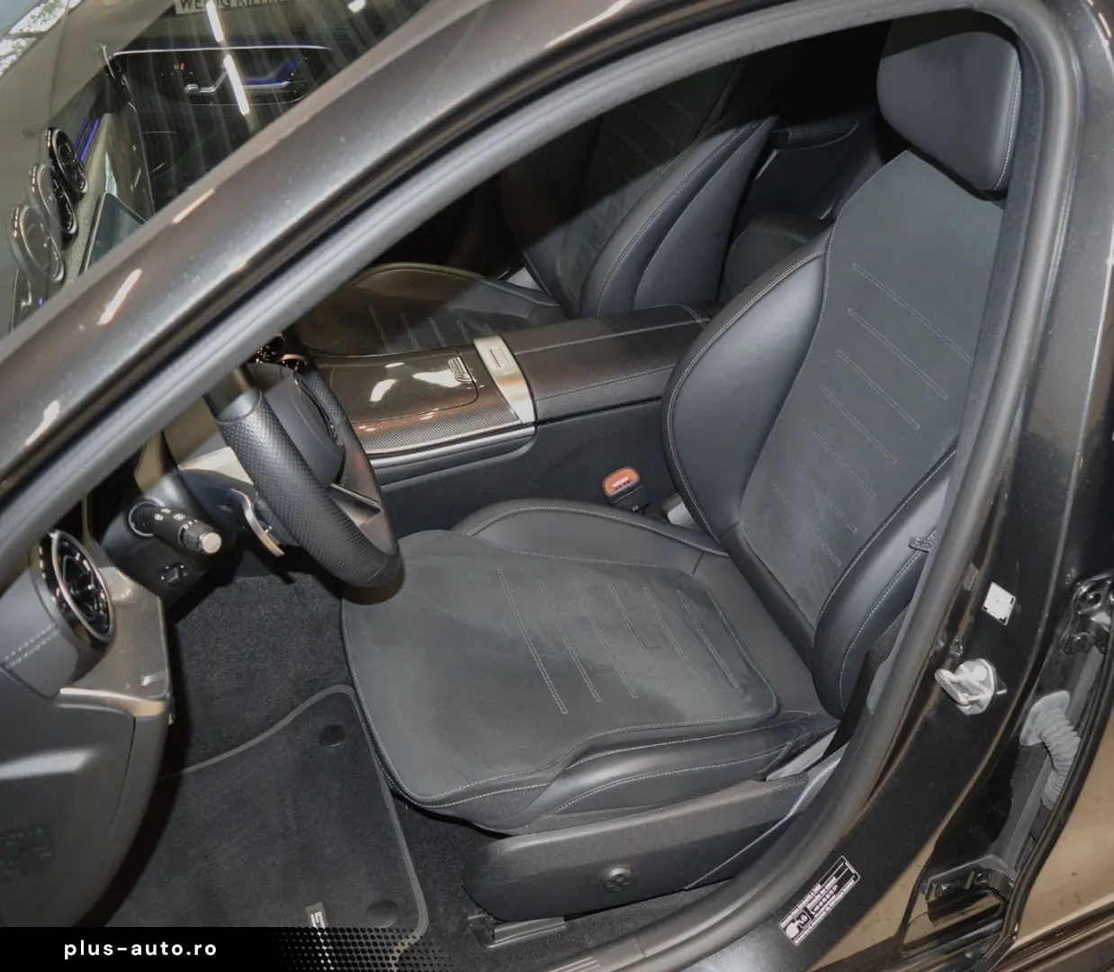 MERCEDES-BENZ C 300 e AMG Night P. Kamera Soundsystem Memory
