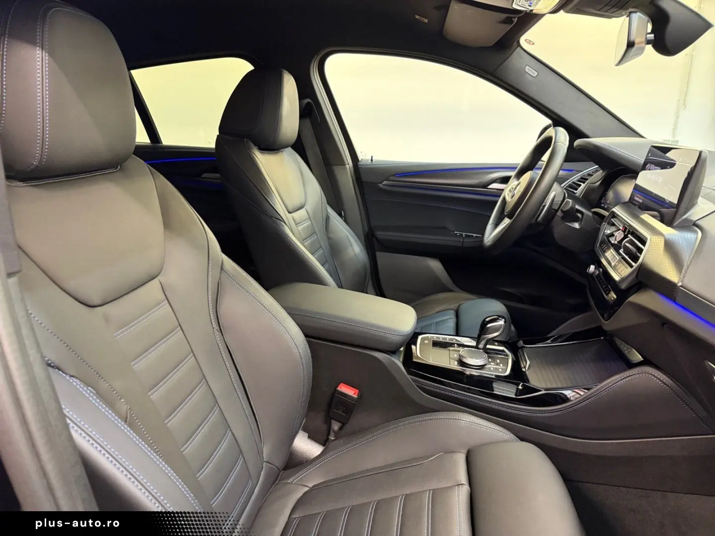 BMW X4 xDr30i MSport Laser Keyless HUD AuxHeat