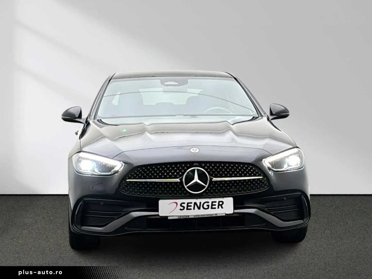 MERCEDES-BENZ C 300 e AMG Line Night CarPlay Ambiente Kamera