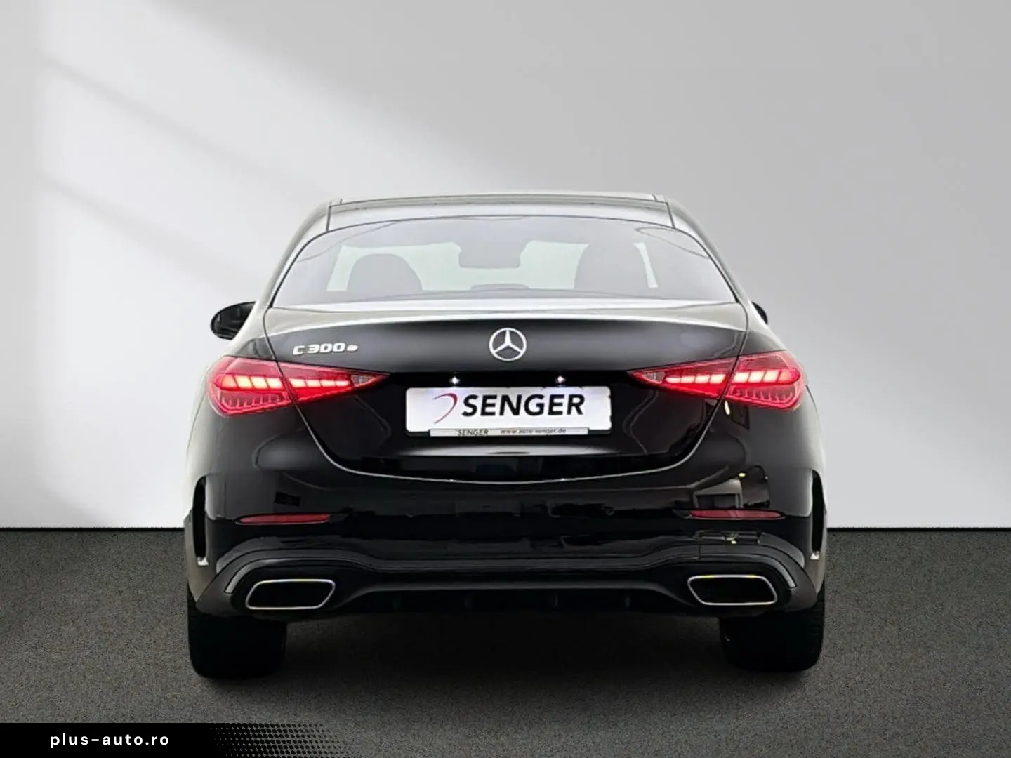 MERCEDES-BENZ C 300 e AMG Line Night CarPlay Ambiente Kamera