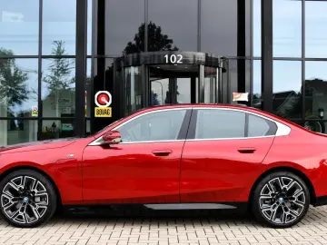 BMW 550e xDrive