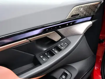 BMW 550e xDrive
