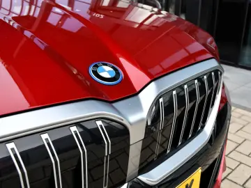 BMW 550e xDrive