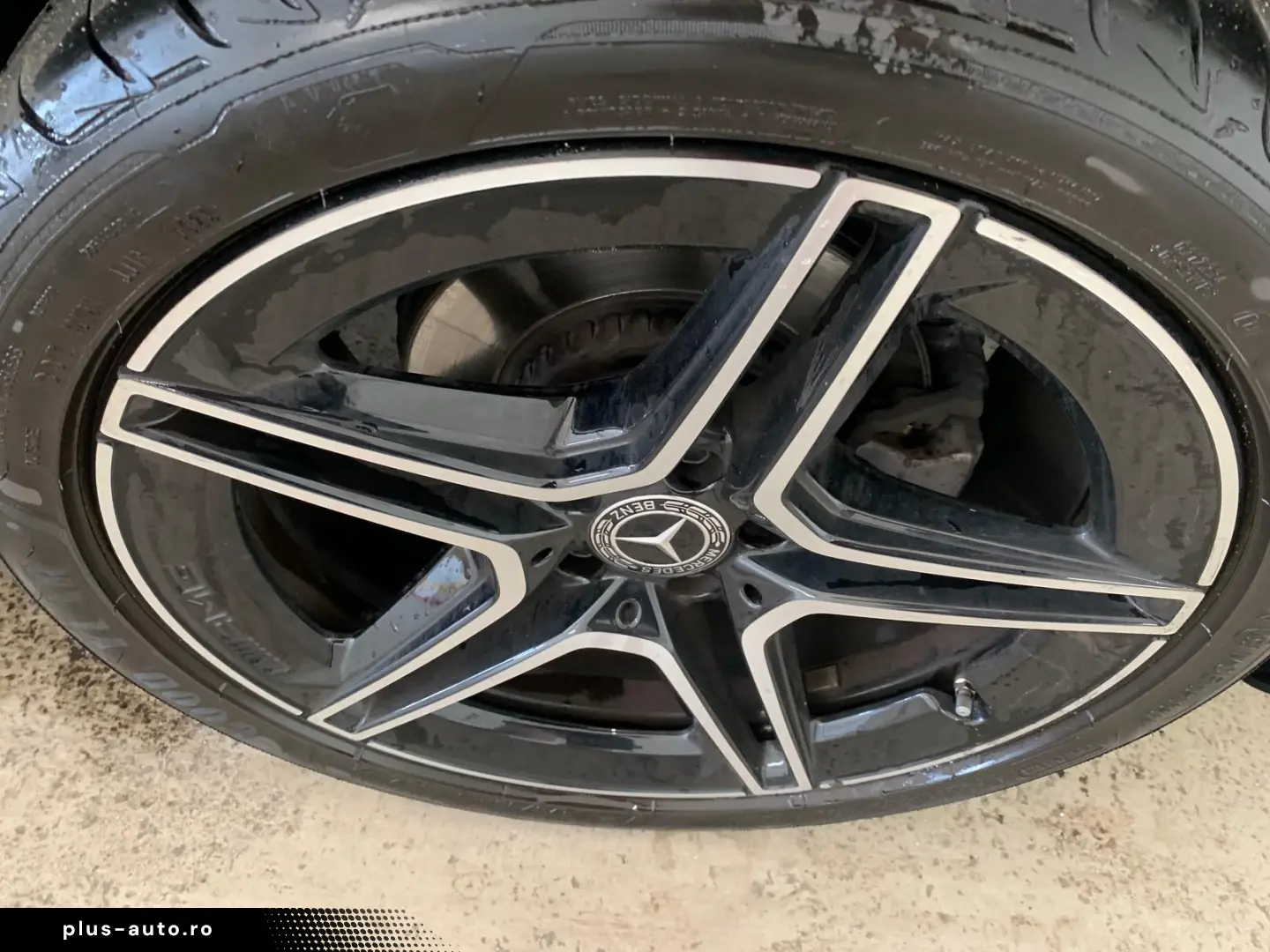 MERCEDES-BENZ CLS 300 2x AMG Line Facelift Distr  Ka&hellip;